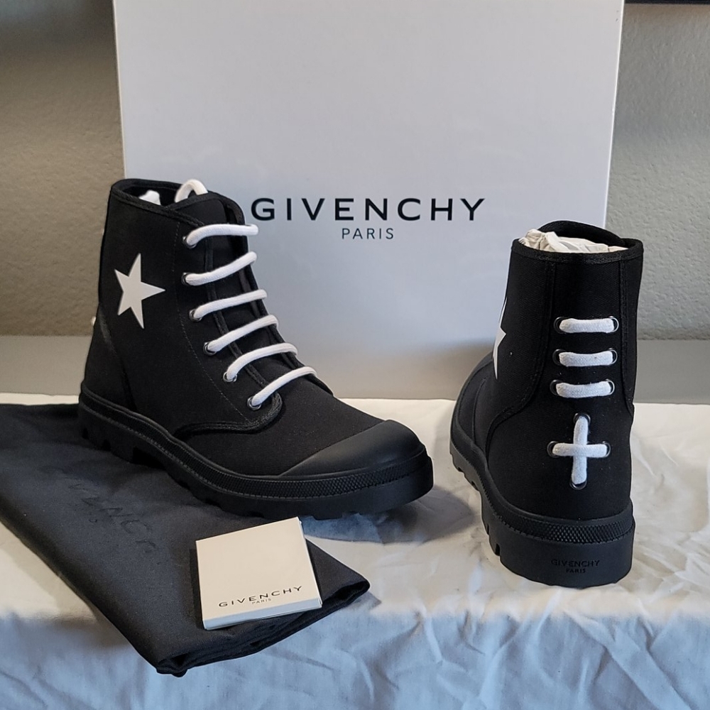 Givenchy Ankle Boot